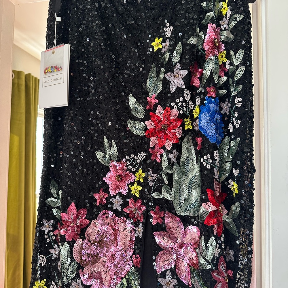 NWT Mac Duggal as Floral Embroidered embellished Black Skirt- made in India L - Picture 4 of 4